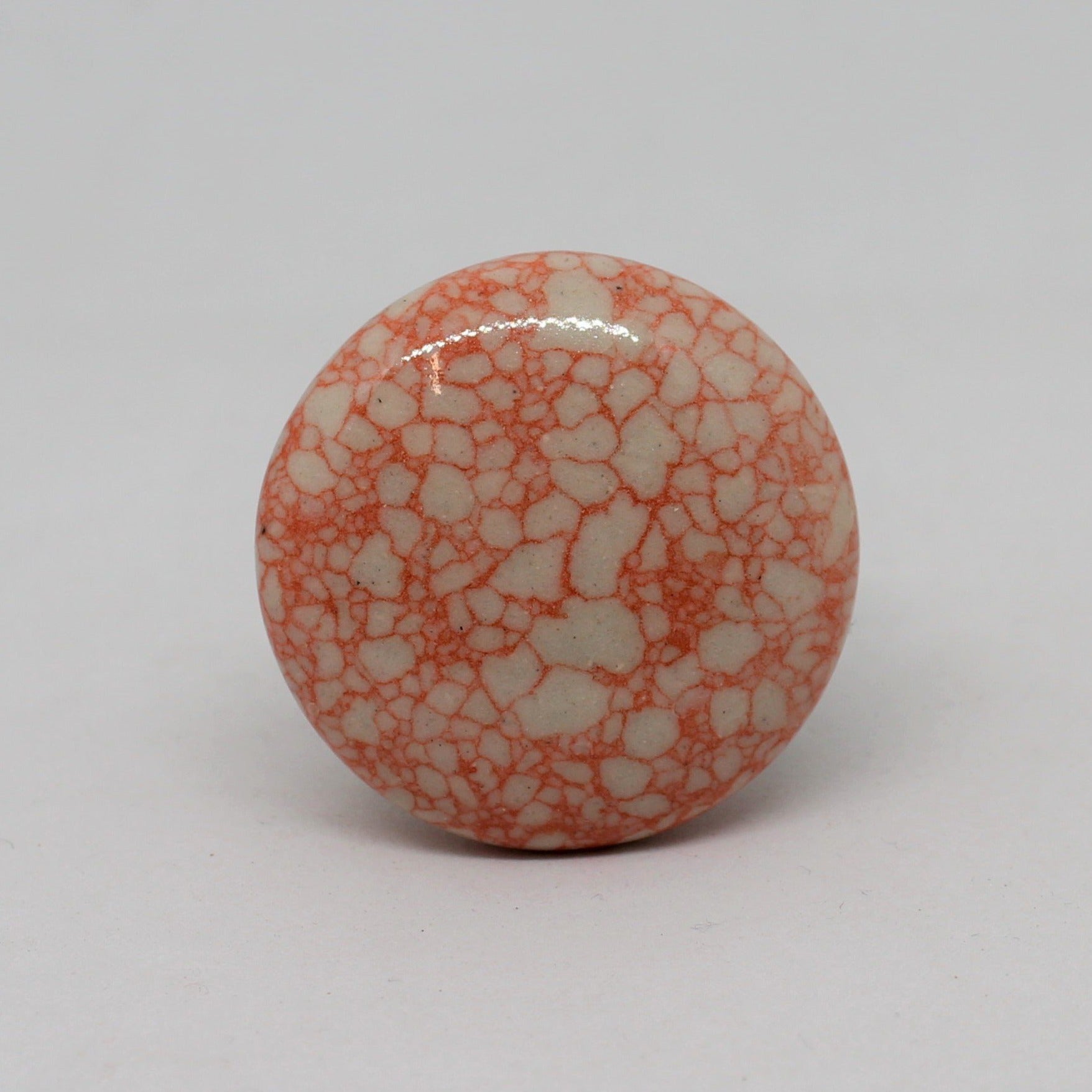 White with Coral Crackle Flat Knob