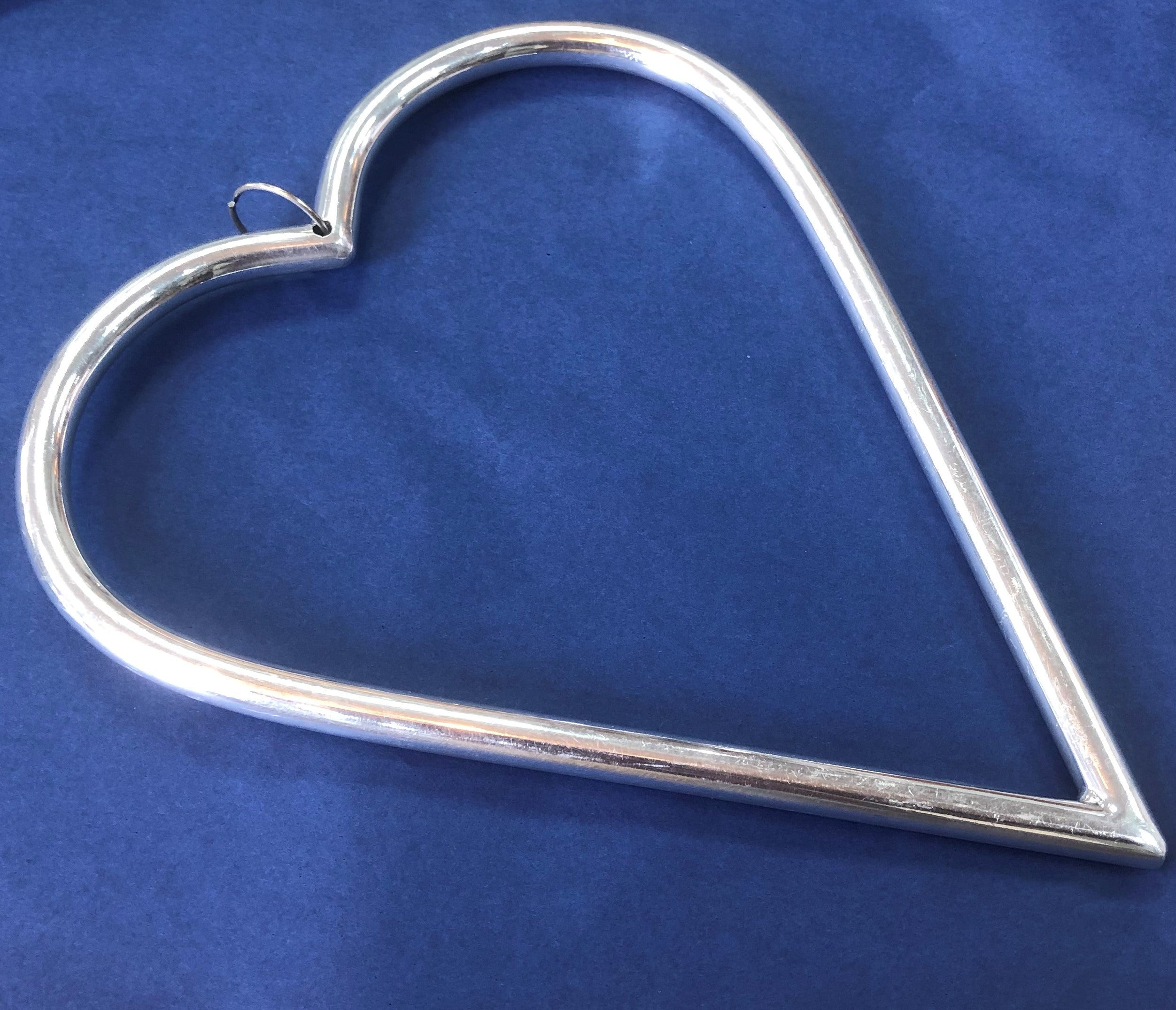 Silver Metal Hanging Hearts