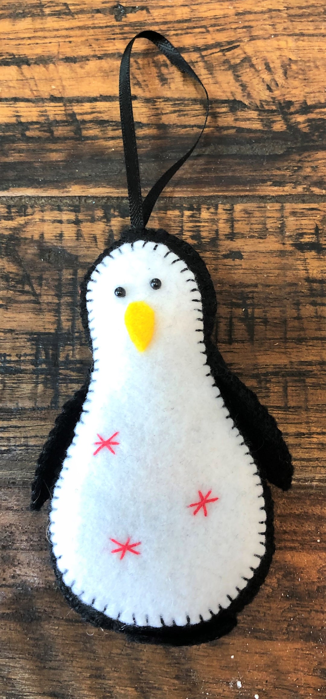 Christmas Hanging Ornaments - Penguin