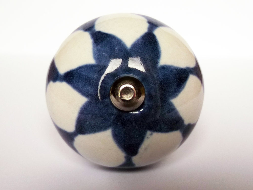 Blue and White Flower Knob