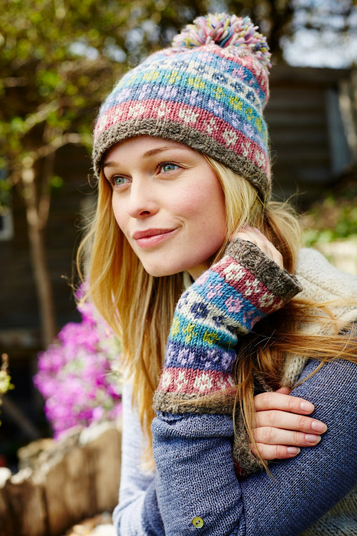 Bloomsbury Bobble Hat