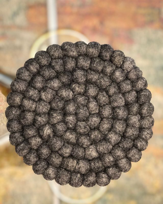 Felted Wool Pot Stand - small ball